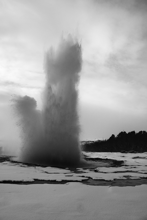 Ohne Titel (Strokkur Geysir – Island, 03/2020)